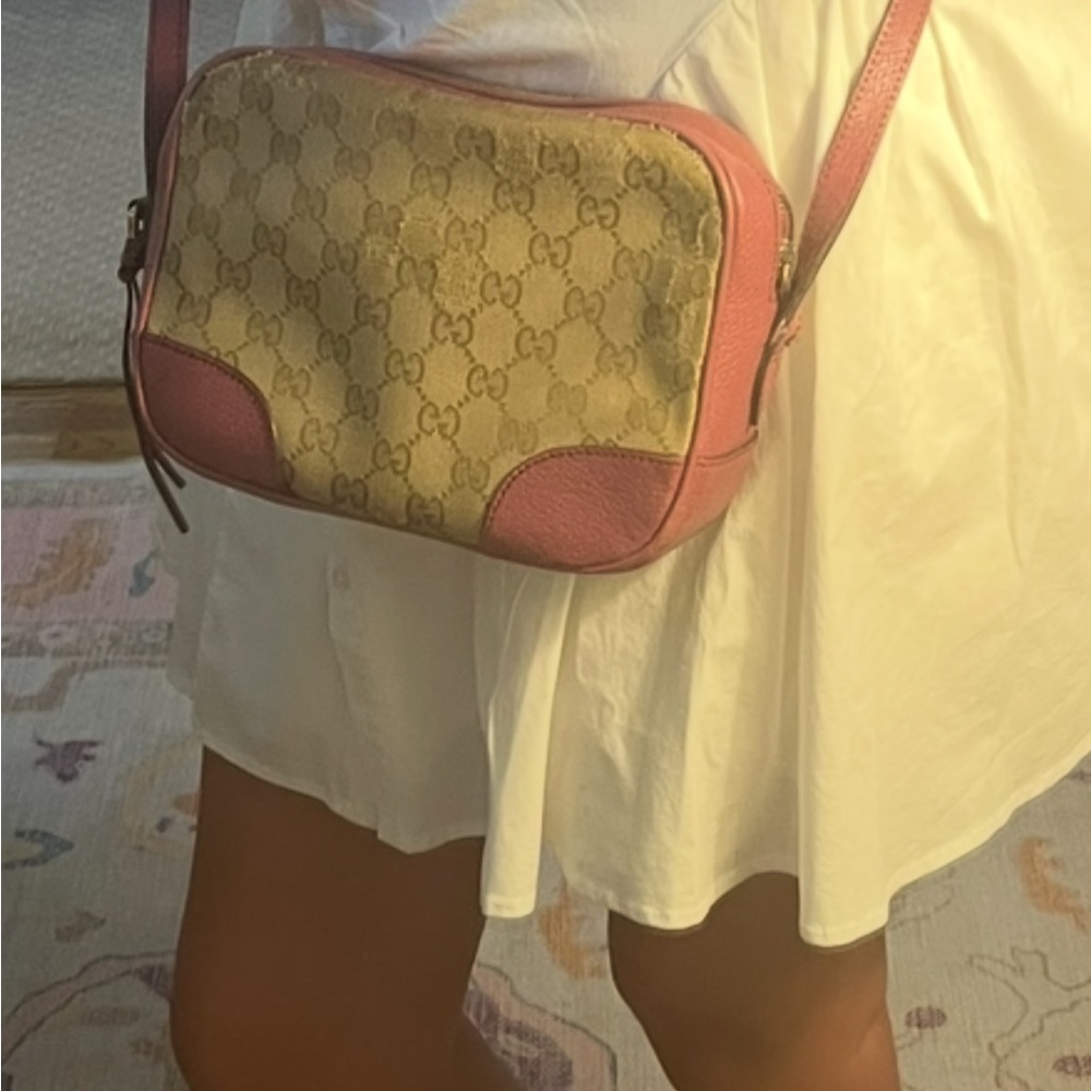 Gucci Beige and Pink Crossbody Bag - Picture 2 of 2